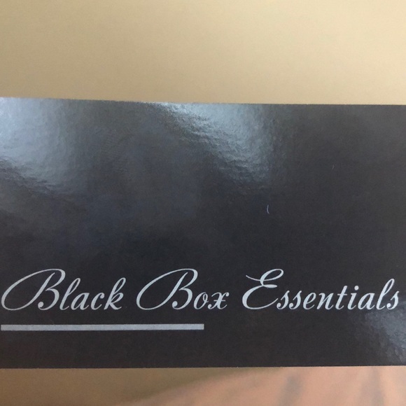 Halloween candy corn scented pumpkin bath bombs 🎃 - Picture 3 of 4